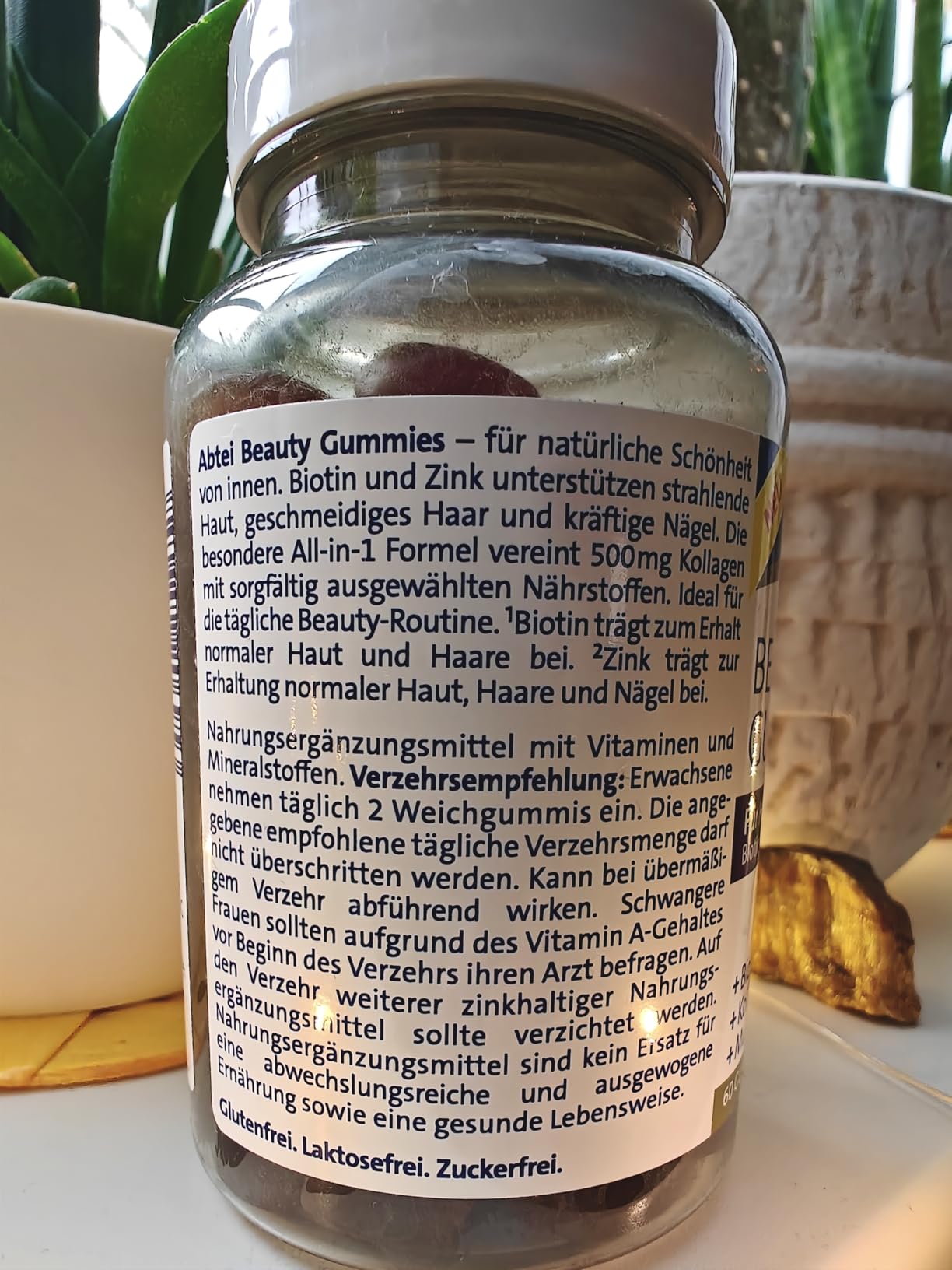 Haare und Nägel stärker